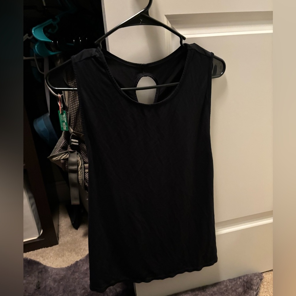 Buff Bunny Iris Tank